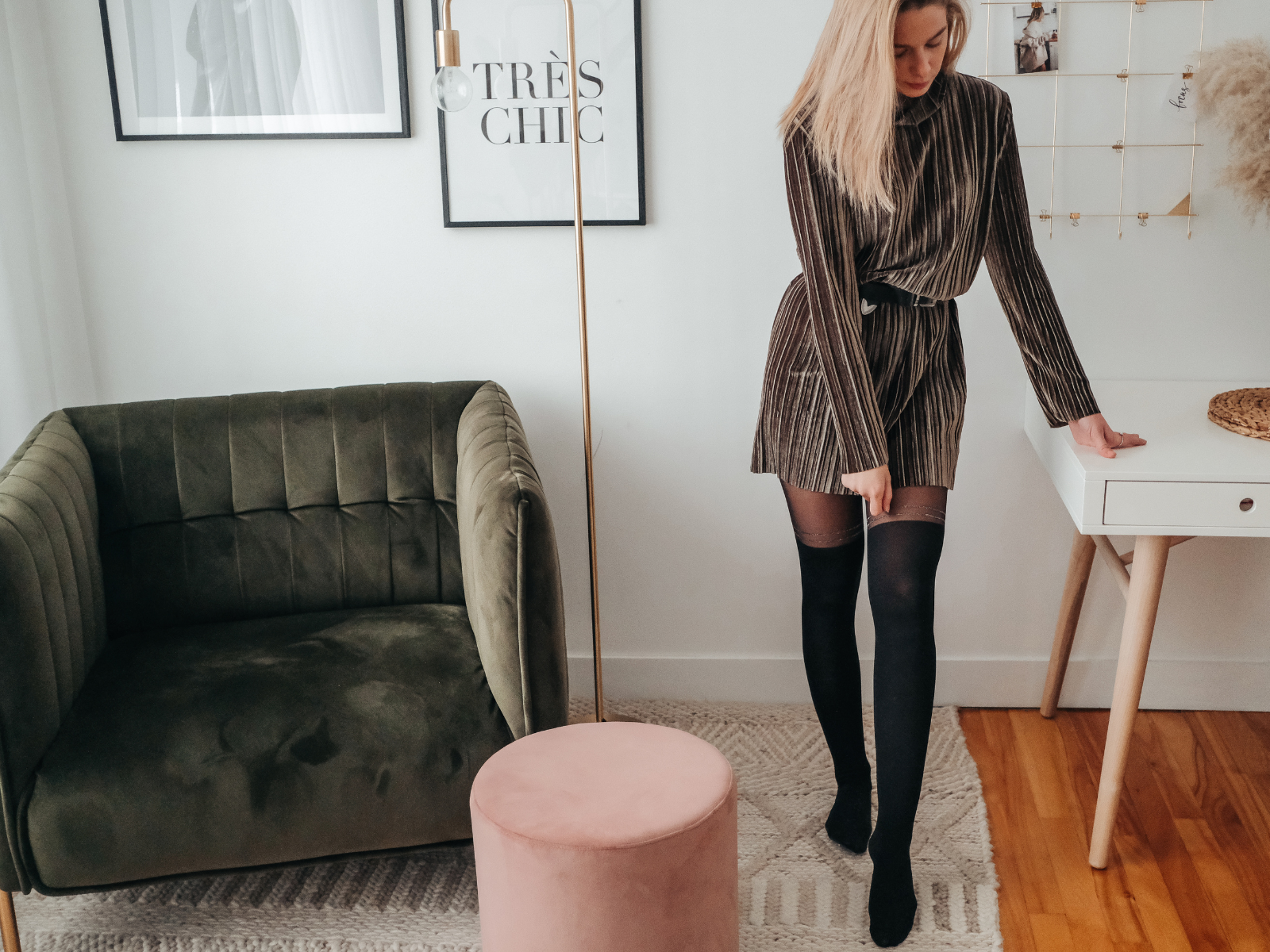 3 Ways to Wear Glitter Tights From Rachel 3 Ways to Wear Glitter Tights From Rachel