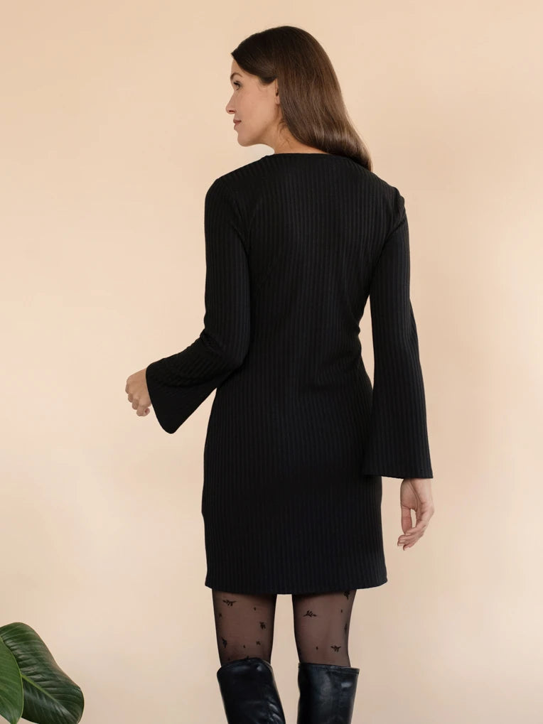 robe pour femmes noir manches longues