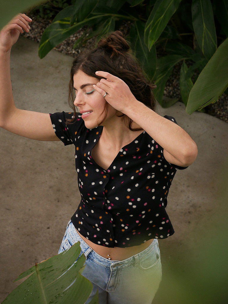 Krista Black Daisies Wrap Top