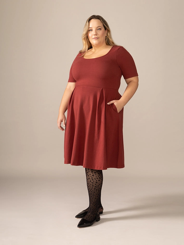 Short Sleeve Ballerina Knit Dress in Pinot Noir