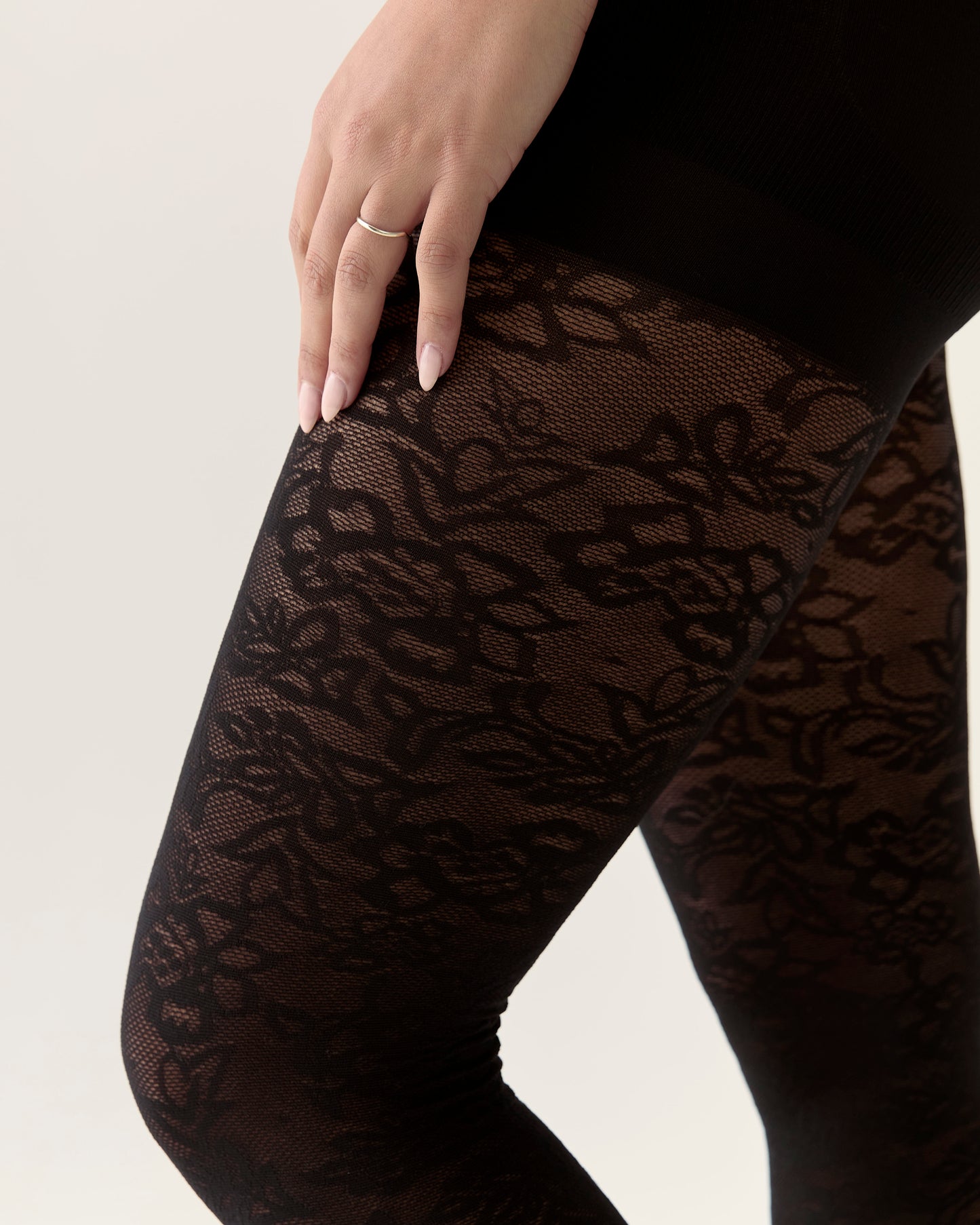 Floral Lace Tights in Black
