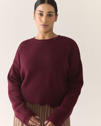 Scalloped Edge Pullover Responsible Merino in Zinfandel