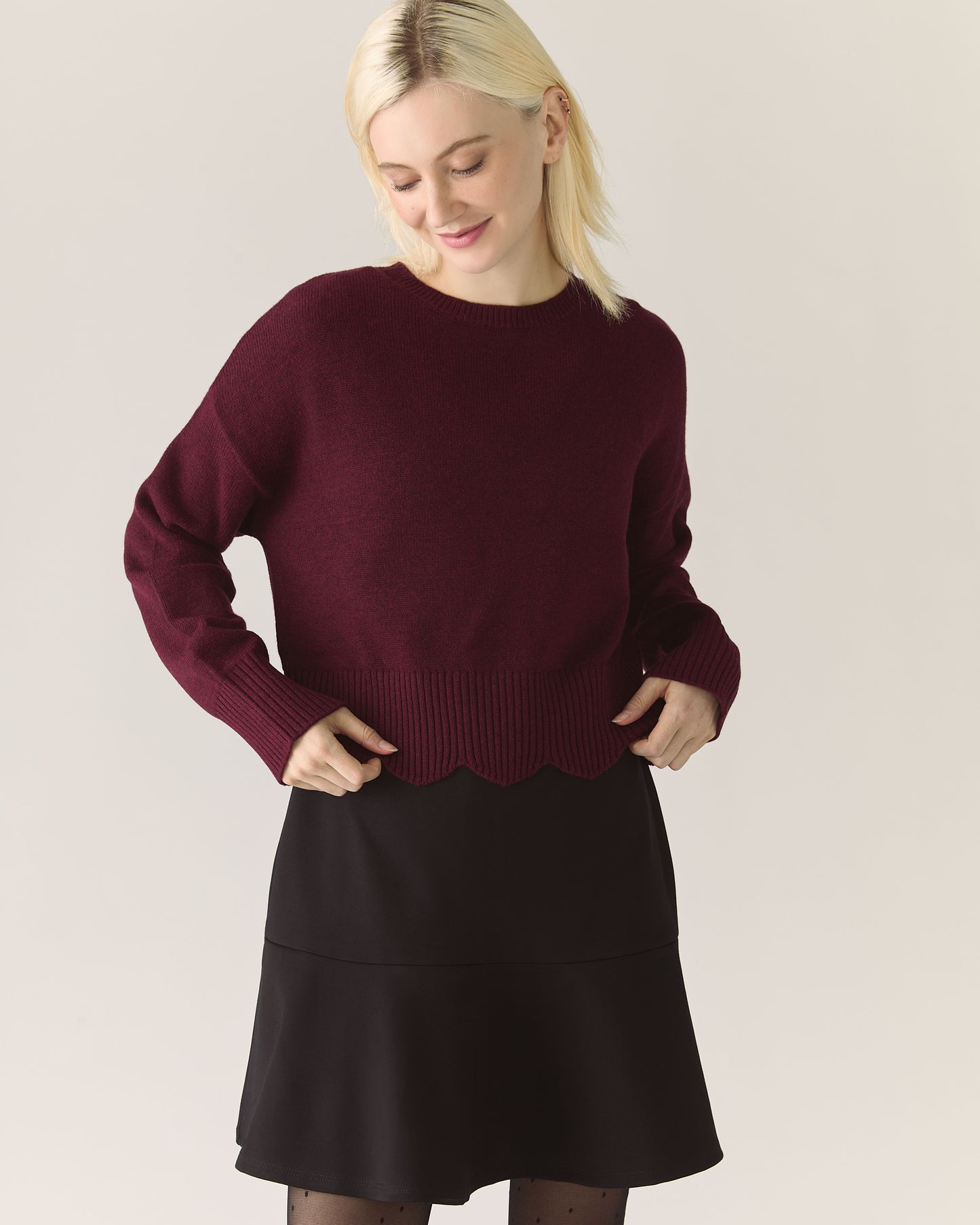 Scalloped Edge Pullover Responsible Merino in Zinfandel
