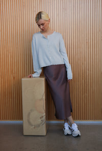 Scallop Detail Responsible Merino Cardigan in Ice