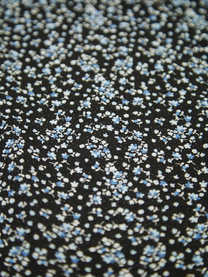 Robe d'été midi portefeuille noire bleue fleurie