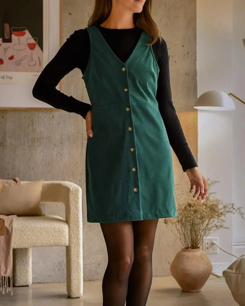 Shop Rachel's dresses collection: short dresses, overall dresses, corduroy dress, buttoned dress