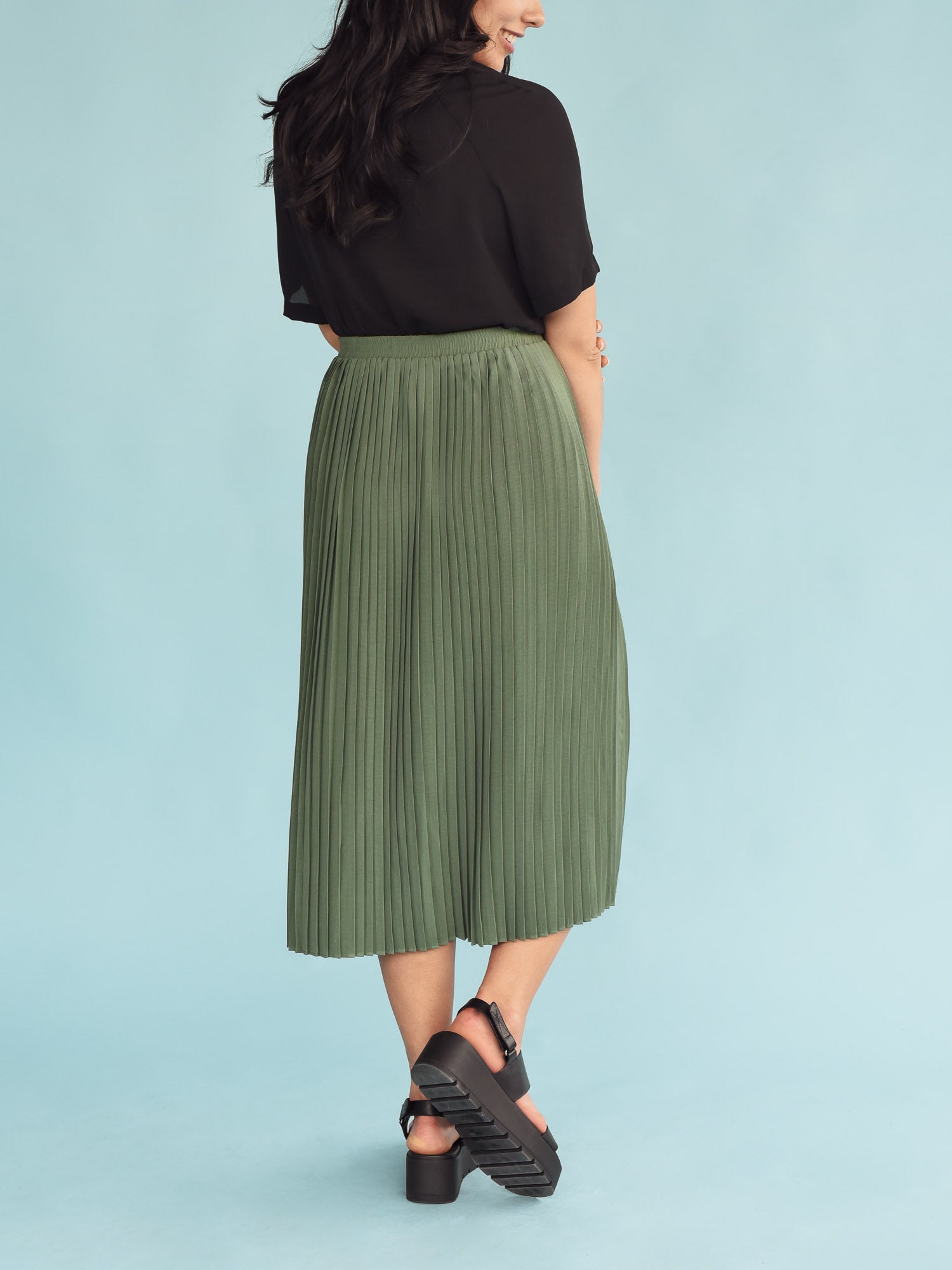 Khaki green pleated outlet midi skirt