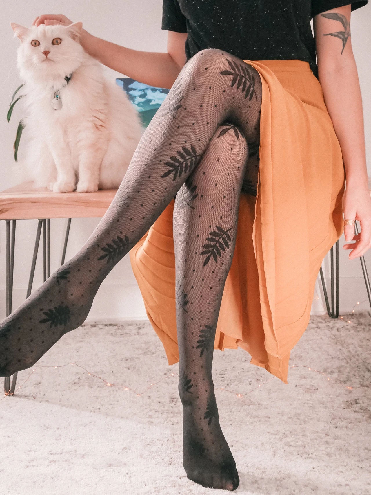 Mosaic mini-pattern sheer pantyhose, Rachel, Shop Women's Patterned  Pantyhose Online
